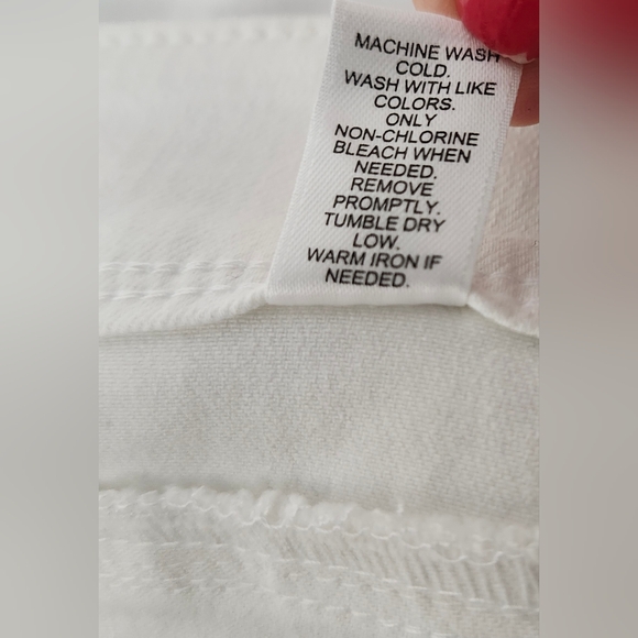 NWT Est 1946 Denim White shorts mid-rise - Picture 8 of 10